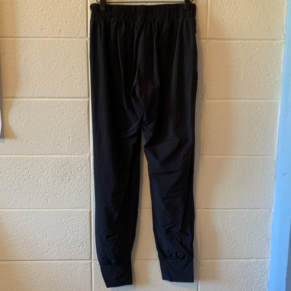 Nike Joggers - Picture 5 of 5
